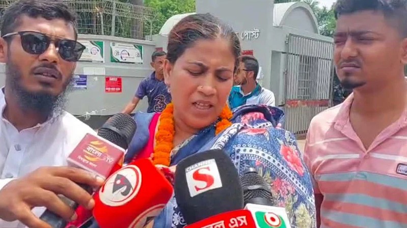 অবশেষে কারামুক্ত হলেন শিশু সন্তানসহ সেই মহিলা লীগ নেত্রী